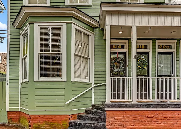 Houston Street Retreat